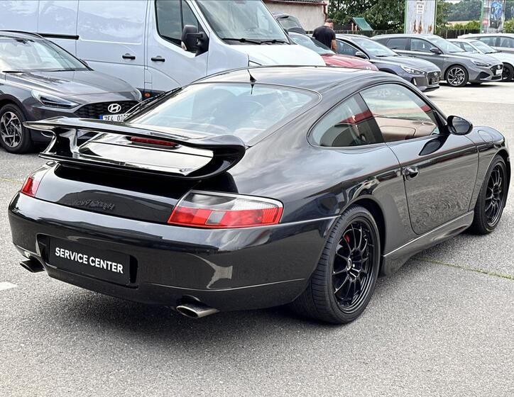 Porsche 911 Kupé 3,4 l 221 kw