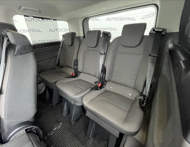 Ford Tourneo Custom MPV 2,0 l 96 kw