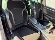 Renault Mégane Sedan / Limuzína 1,6 l 84 kw