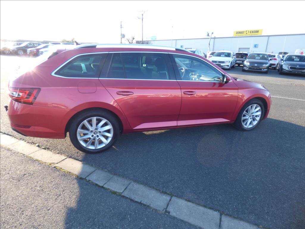 Škoda Superb Kombi 2,0 l 110 kw