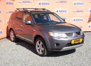 Mitsubishi Outlander SUV / Terénní 2,0 l 103 kw