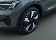 Volvo EX40 SUV 0,0 185 kw