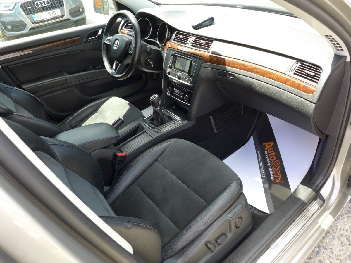 Škoda Superb
