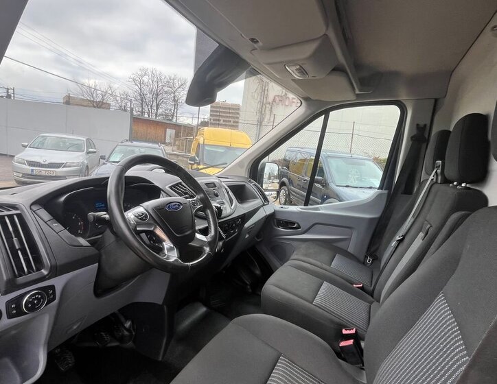 Ford Transit Skříň 2,0 l 125 kw