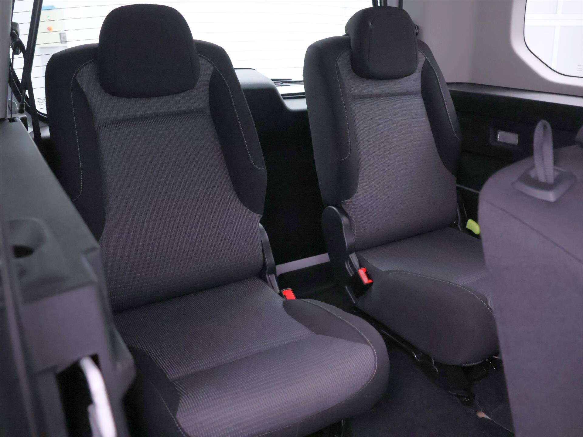 Toyota ProAce City Verso MPV 1,2 l 96 kw