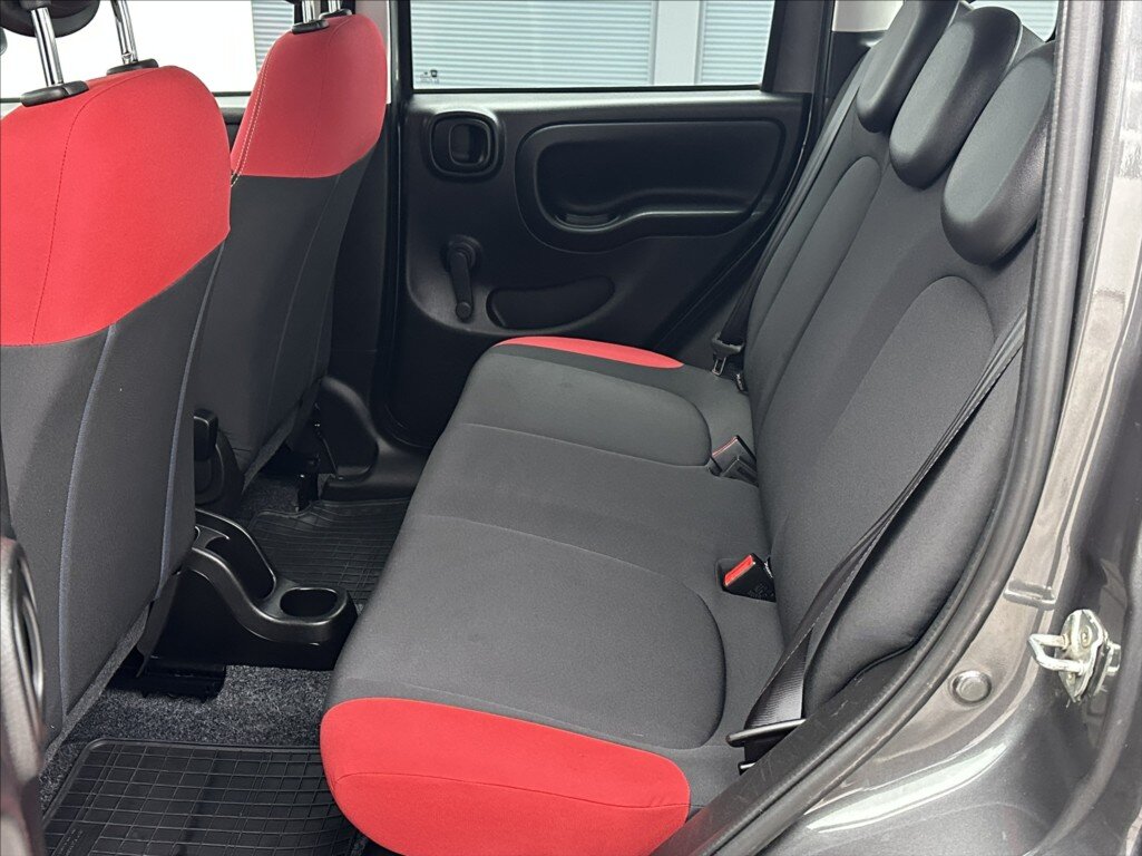 Fiat Panda Hatchback 875,0 63 kw