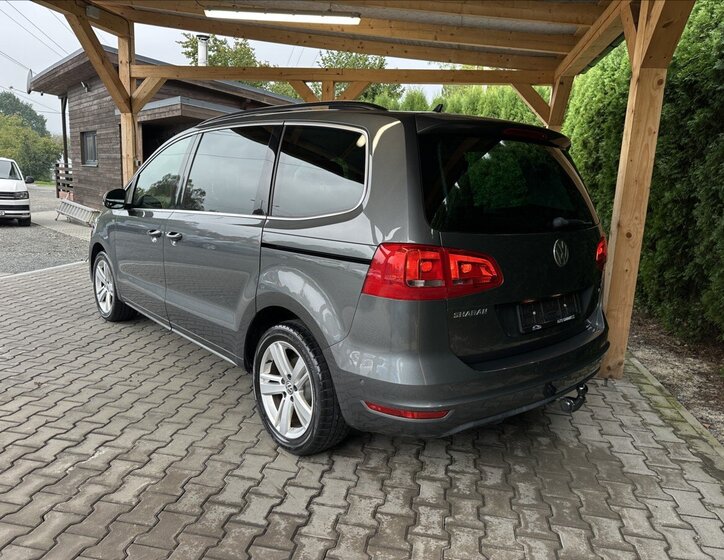 Volkswagen Sharan 4