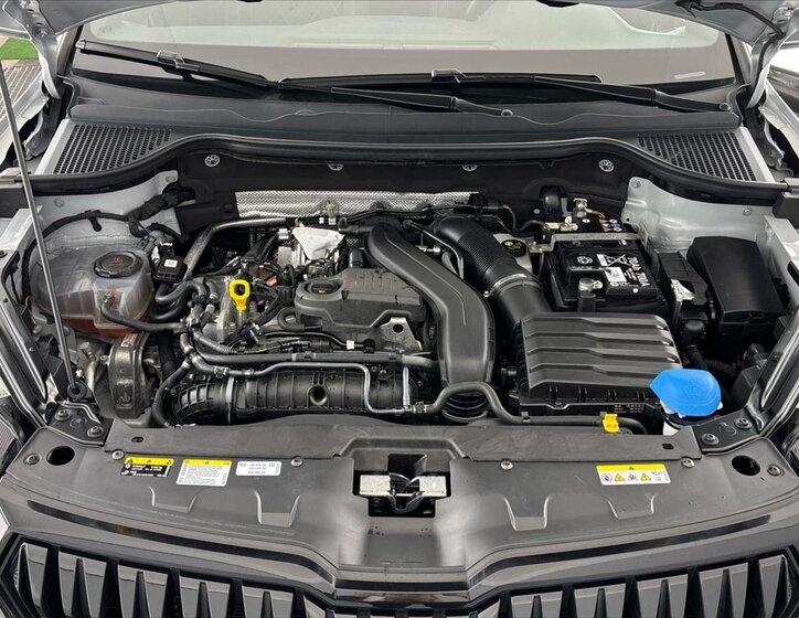 Škoda Karoq SUV / Terénní 1,5 l 110 kw