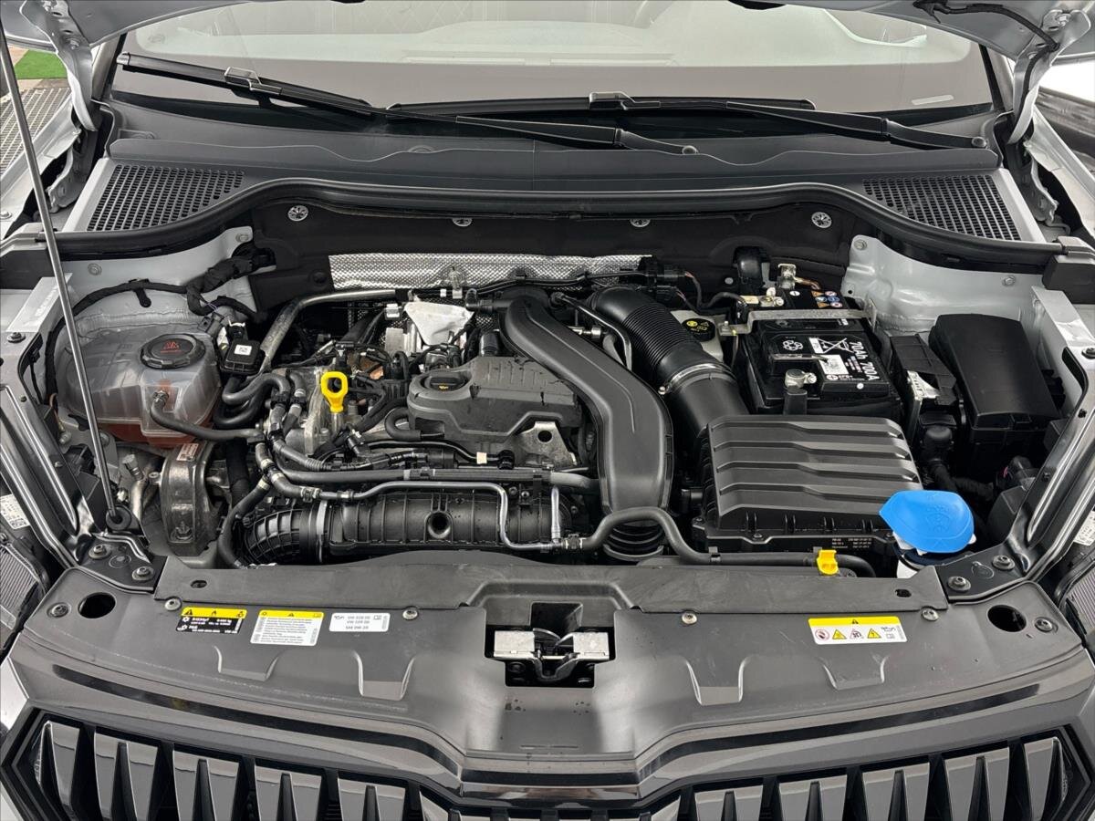 Škoda Karoq SUV / Terénní 1,5 l 110 kw