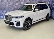 BMW X7 SUV / Terénní 3,0 l 250 kw