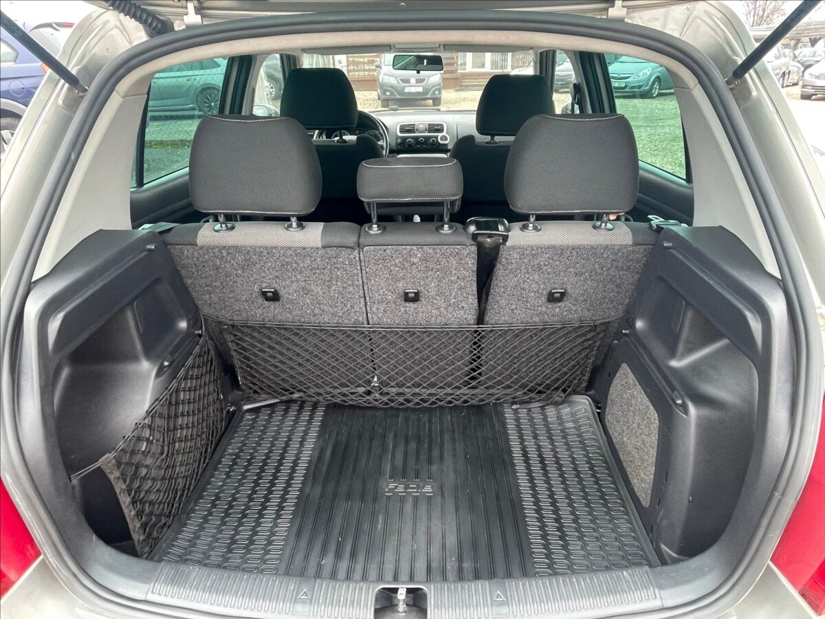 Škoda Fabia Hatchback 1,6 l 77 kw