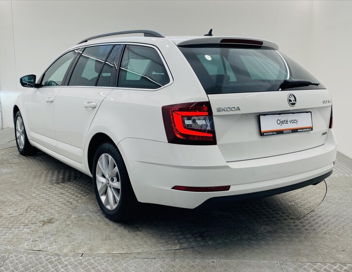 Škoda Octavia Kombi 1,5 l 96 kw