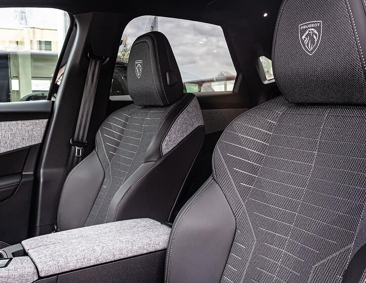 Peugeot 3008 Sedan 1,2 l 136 kw