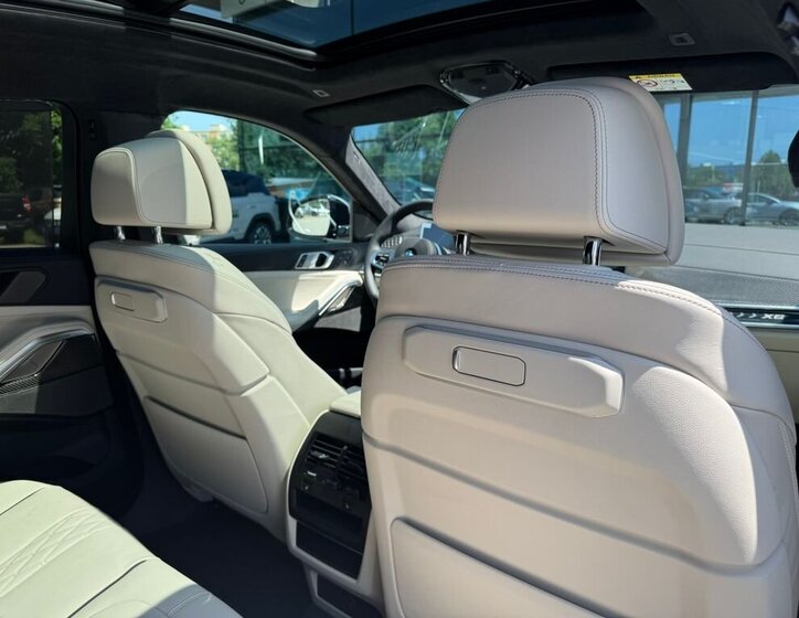 BMW X6 SUV / Terénní 4,4 l 210 kw