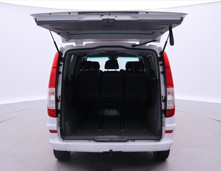 Mercedes-Benz Vito Kombi 3,0 l 150 kw