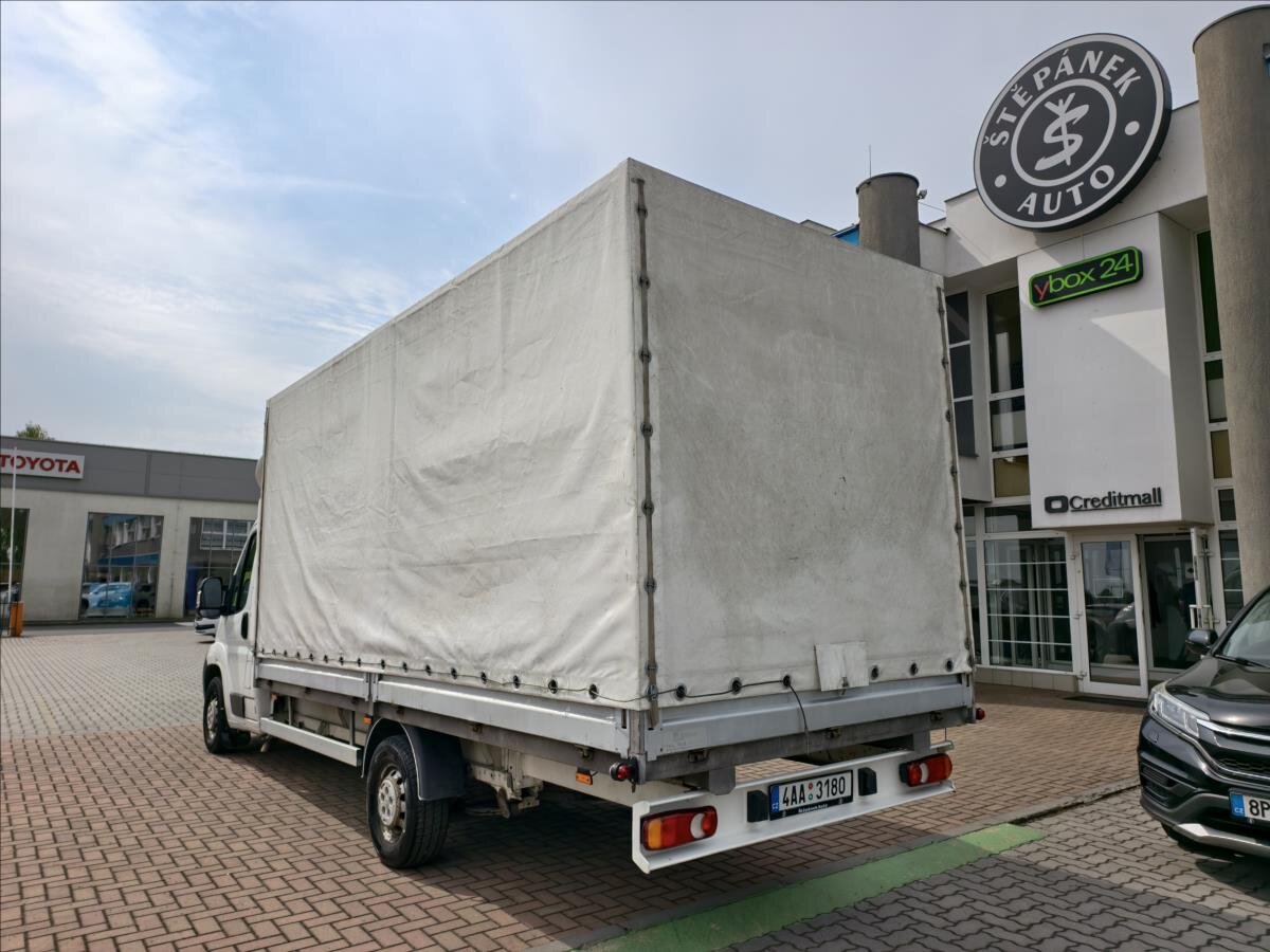 Peugeot Boxer Valník 2,2 l 96 kw