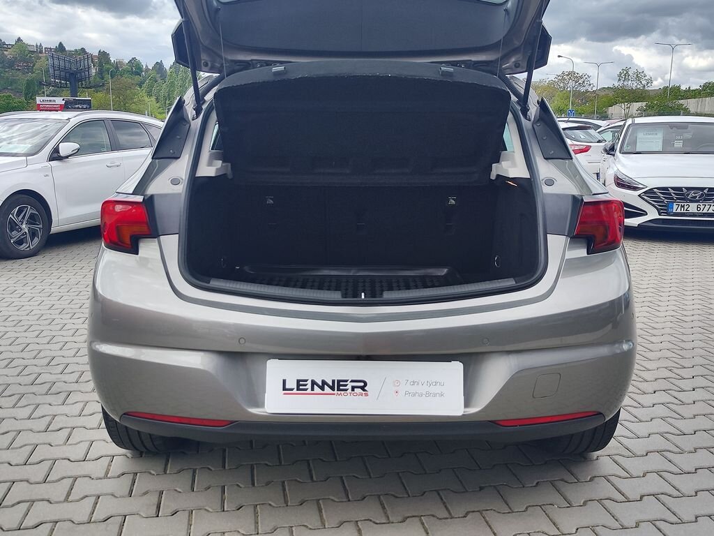 Opel Astra Hatchback 1,4 l 92 kw