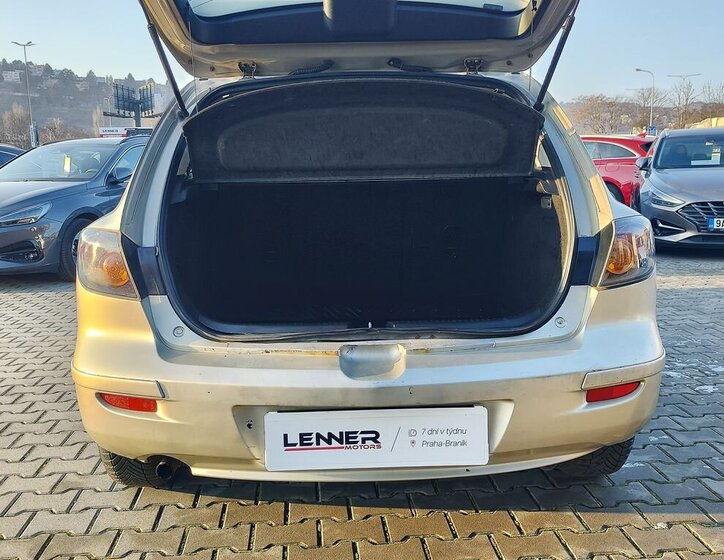 Mazda 3 Hatchback 1,6 l 77 kw