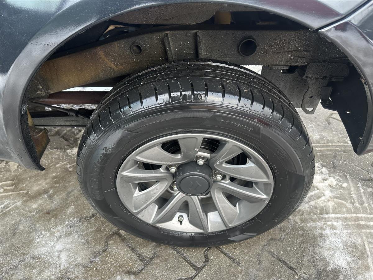 Suzuki Jimny Ostatní 1,3 l 63 kw