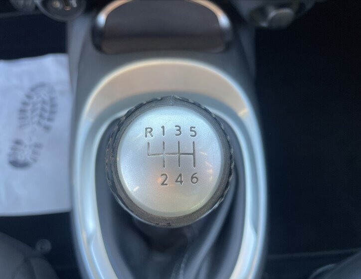 Nissan Juke SUV / Terénní 1,2 l 85 kw