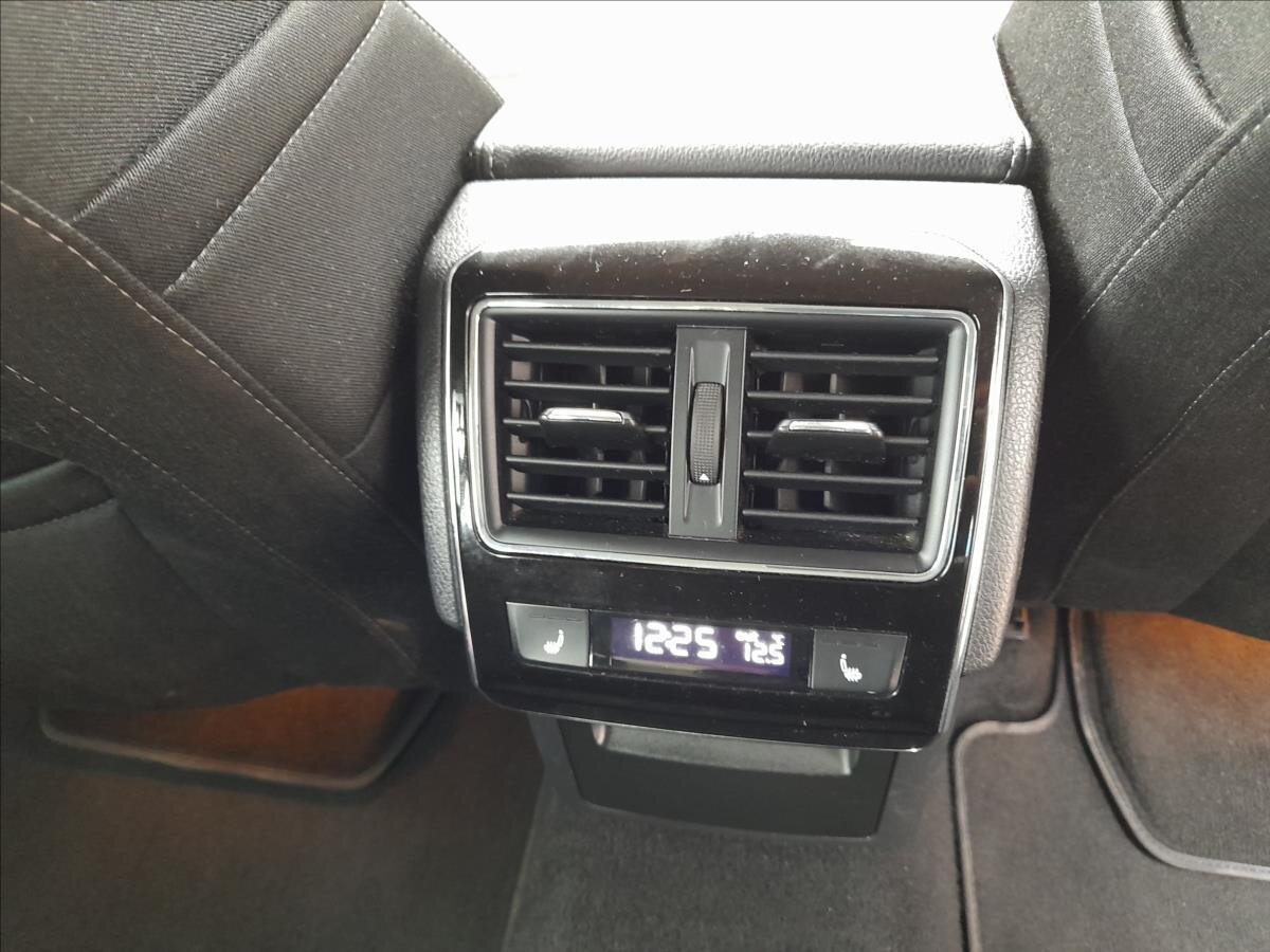 Škoda Superb Kombi 2,0 l 200 kw