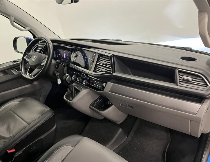 Volkswagen Caravelle Kombi 2,0 l 110 kw