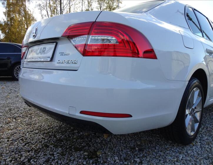 Škoda Superb 15