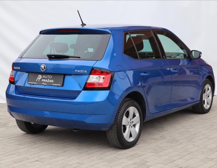 Škoda Fabia Hatchback 999,0 81 kw