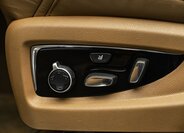 Cadillac Escalade SUV / Terénní 6,2 l 313 kw