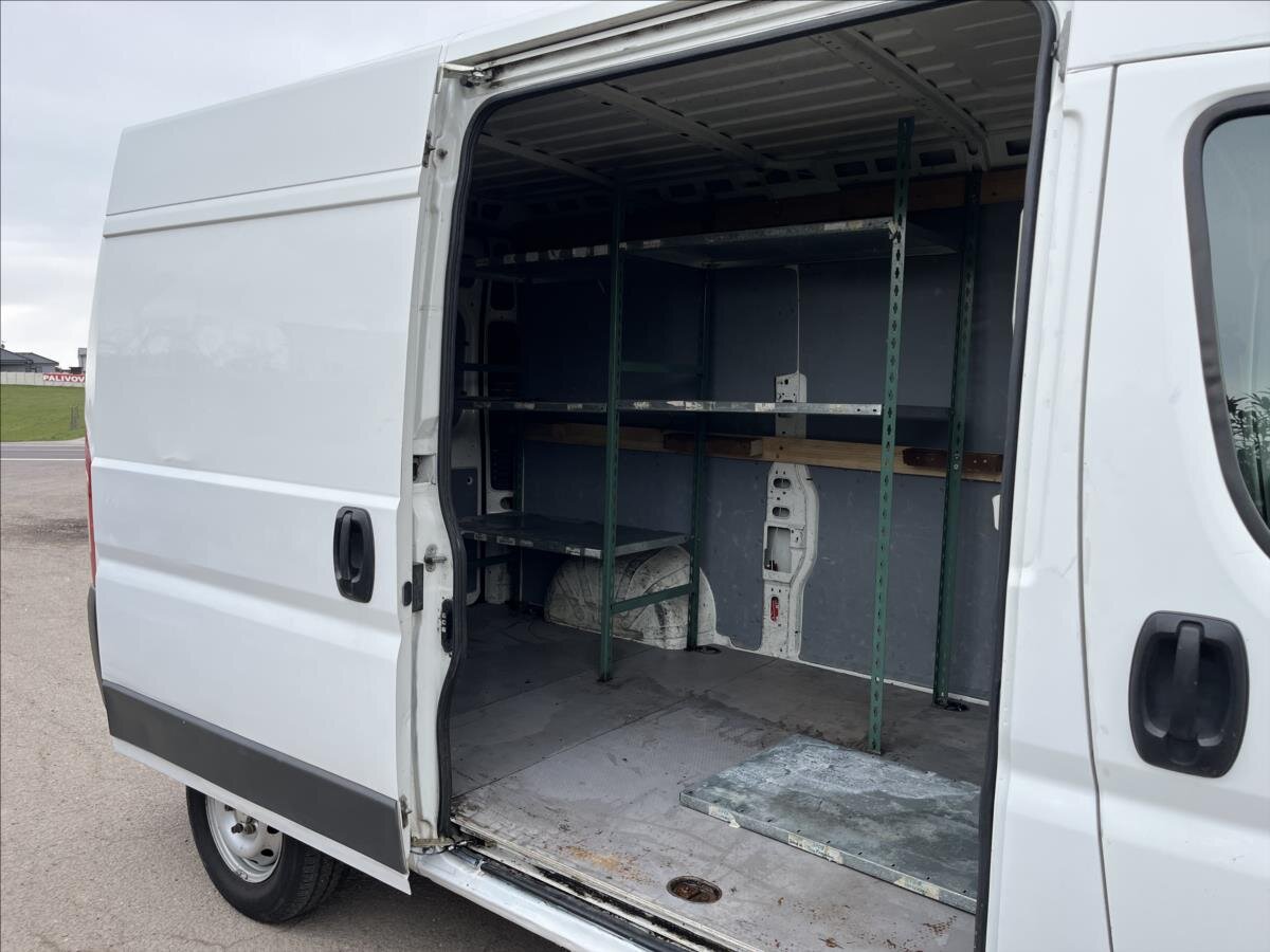 Peugeot Boxer Skříň 2,2 l 96 kw