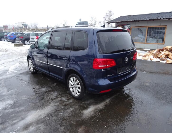 Volkswagen Touran MPV 1,2 l 77 kw