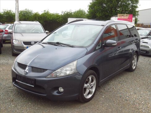 Mitsubishi Grandis MPV 2,4 l 121 kw