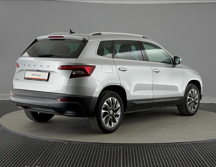 Škoda Karoq SUV / Terénní 1,5 l 110 kw