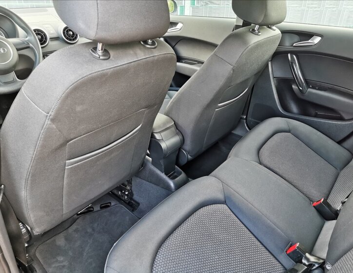 Audi A1 Hatchback 1,2 l 63 kw