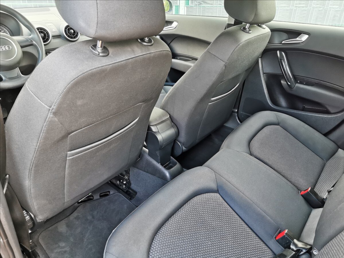 Audi A1 Hatchback 1,2 l 63 kw