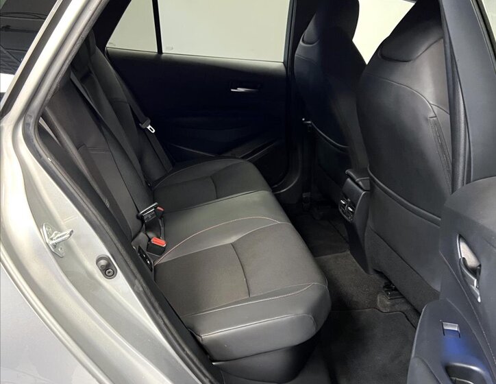 Toyota Corolla Kombi 2,0 l 112 kw