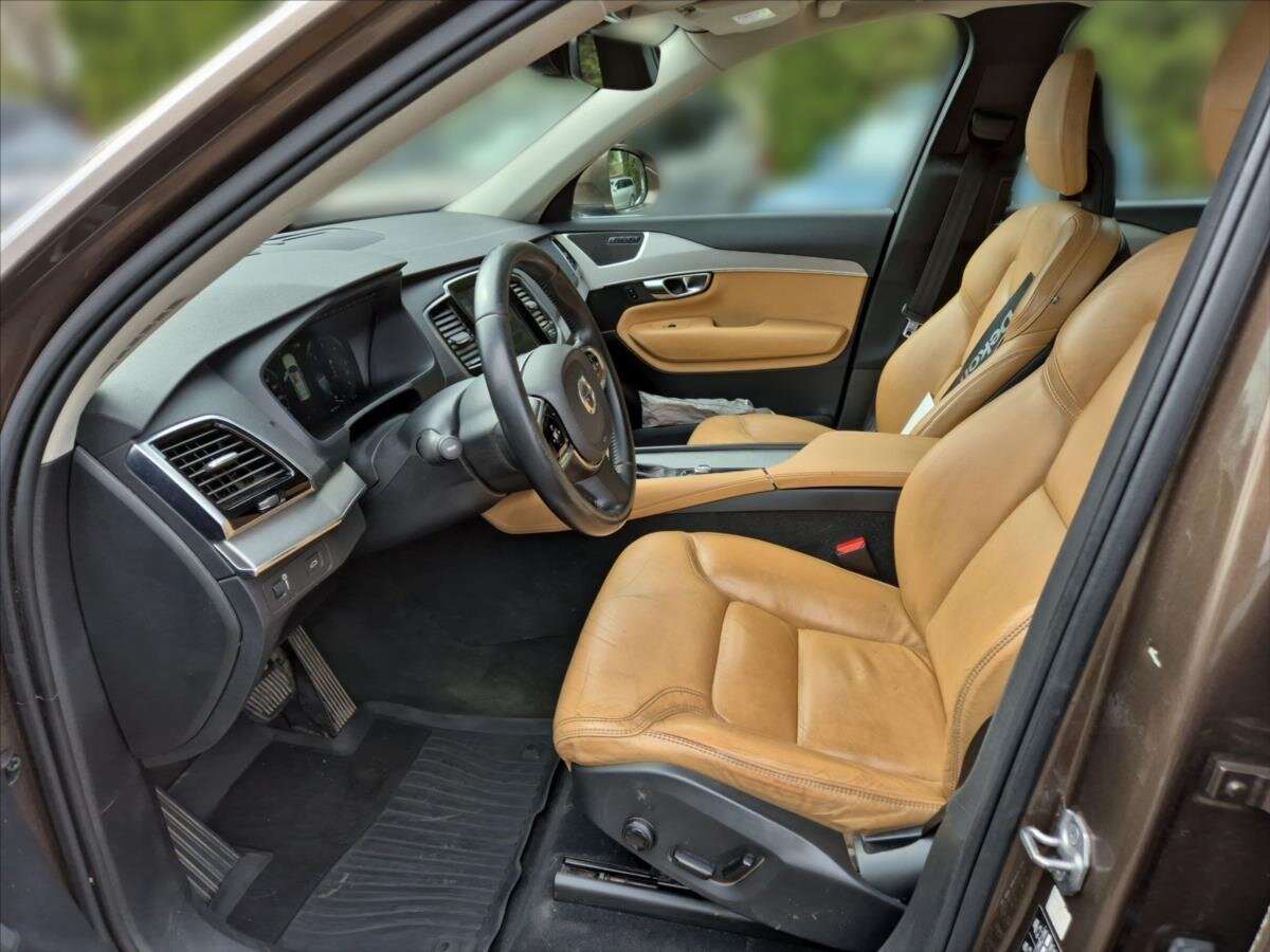 Volvo XC90 Ostatní 2,0 l 171 kw