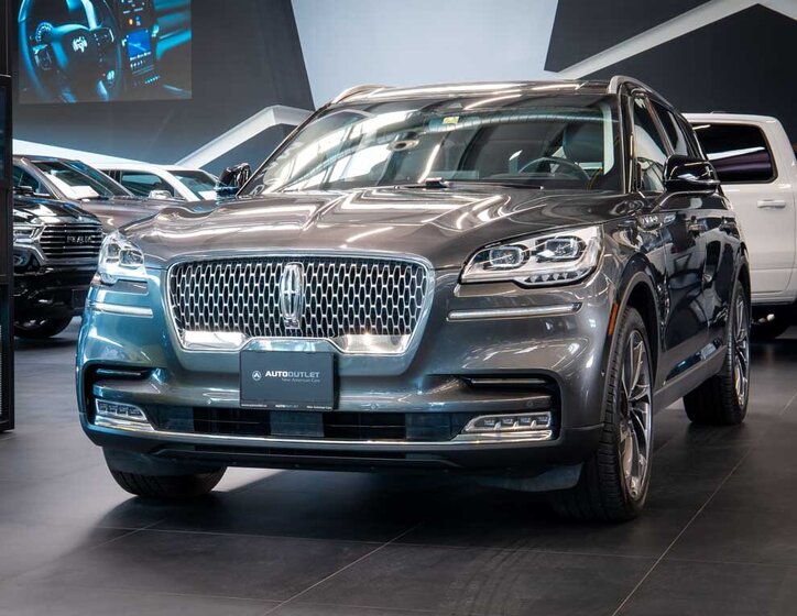 Lincoln Aviator SUV / Terénní 3,0 l 298 kw