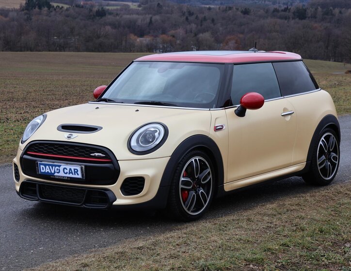 Mini Cooper Hatchback 2,0 l 170 kw