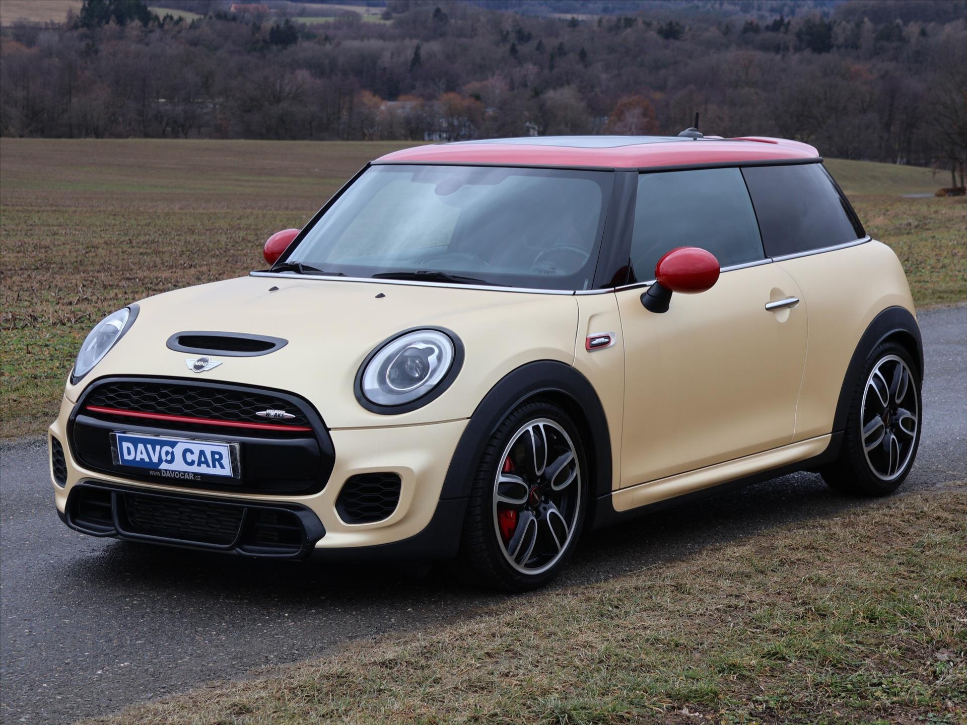 Mini Cooper Hatchback 2,0 l 170 kw