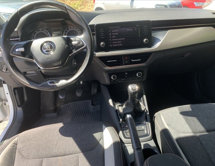 Škoda Scala Hatchback 1,5 l 110 kw