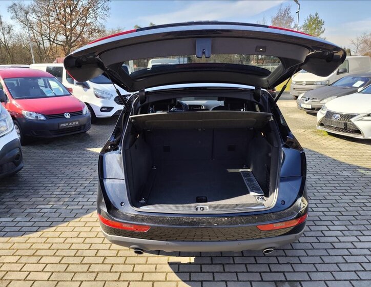 Audi Q5 Kombi 3,0 l 176 kw