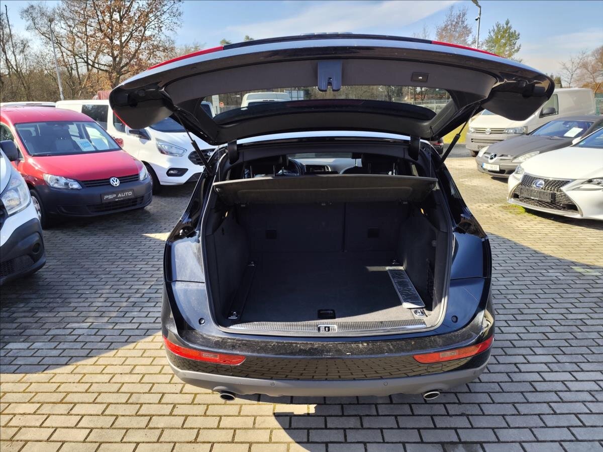 Audi Q5 Kombi 3,0 l 176 kw
