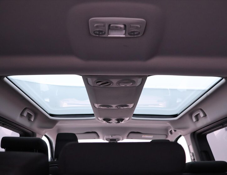 Citroën SpaceTourer Kombi 2,0 l 130 kw