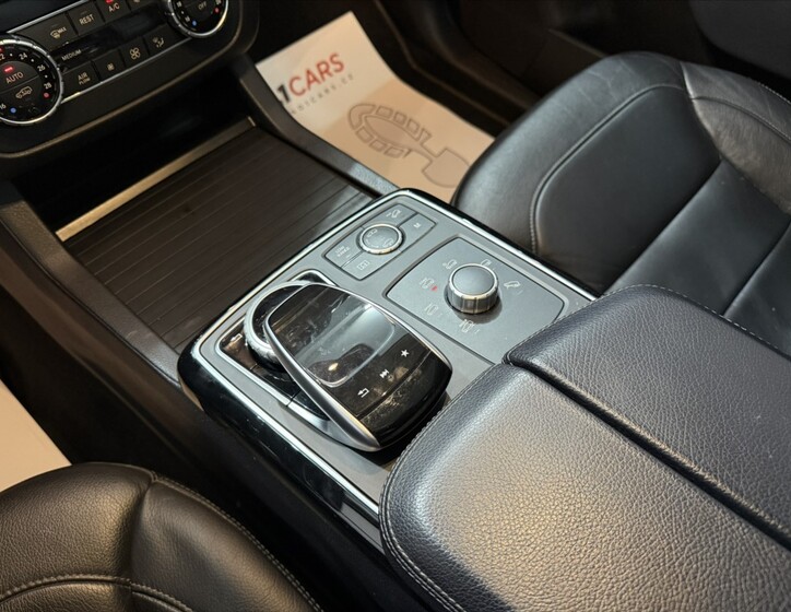 Mercedes-Benz GLE 17