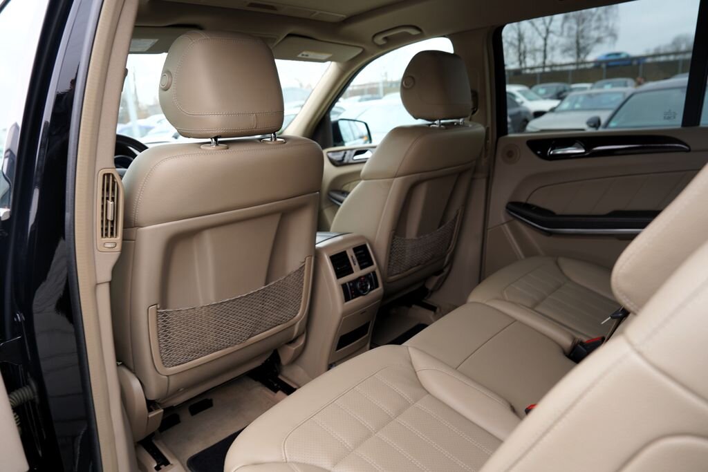 Mercedes-Benz GL SUV / Terénní 4,7 l 320 kw