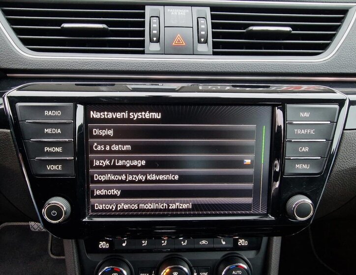 Škoda Superb Liftback 2,0 l 140 kw