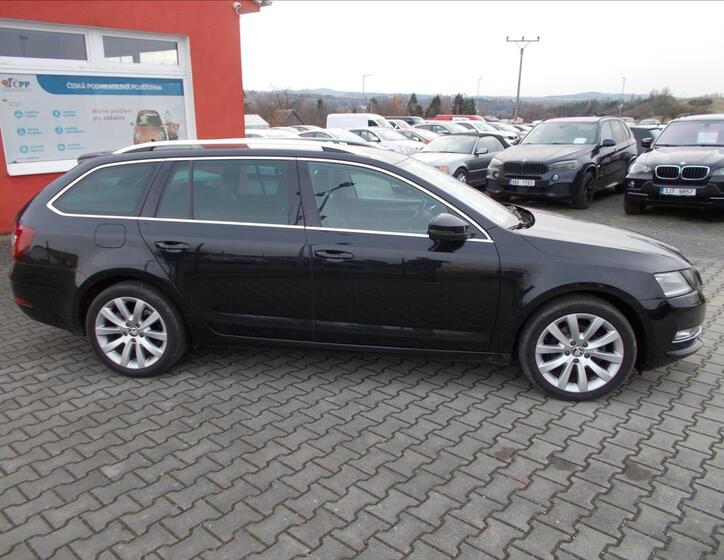 Škoda Octavia 9