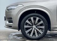 Volvo XC90 SUV 2,0 l 173 kw