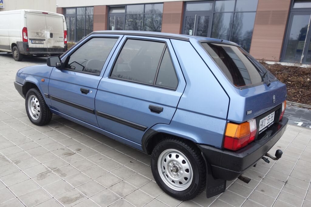 Škoda Favorit Hatchback 1,3 l 43 kw
